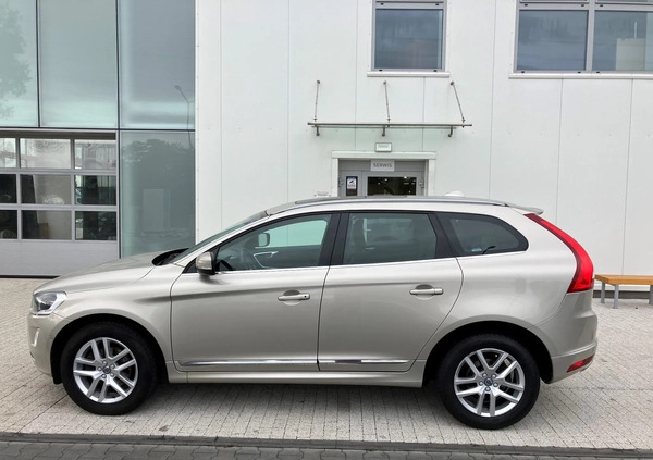 Volvo XC 60 cena 85000 przebieg: 239000, rok produkcji 2017 z Gdynia małe 22